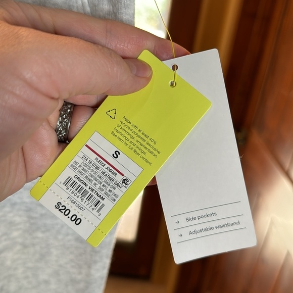 NWT All In Motion Fleece High-Rise Jogger Sweatpant Heather Gray Size Small - Picture 8 of 12